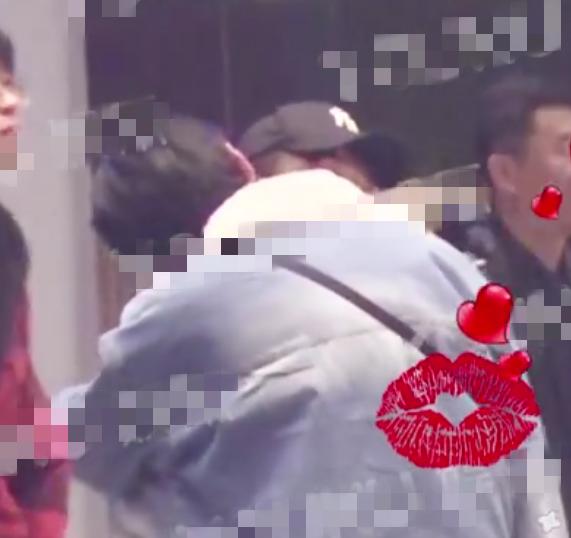 汪蘇瀧自爆單身 那他之前和靳夢佳親吻照怎么回事？